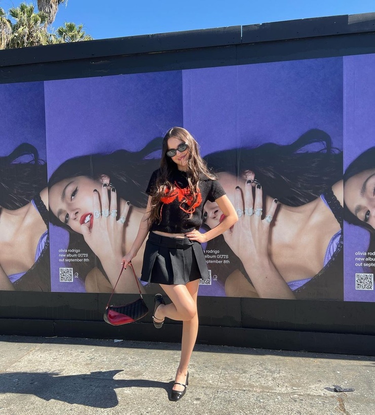 Olivia Rodrigo Olivia Rodrigo