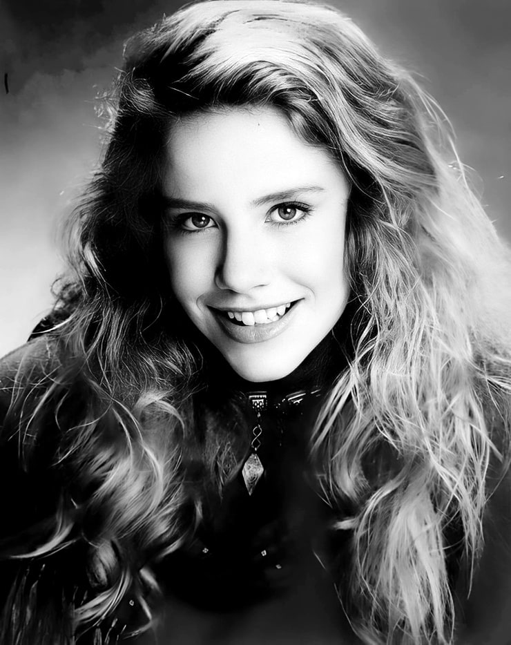 Amanda Peterson