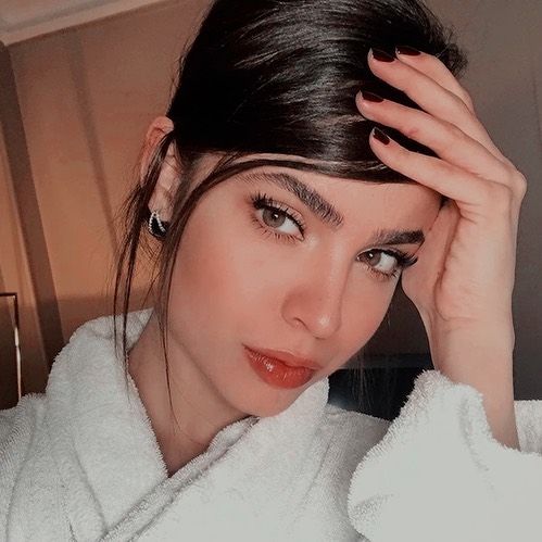 Sofia Carson