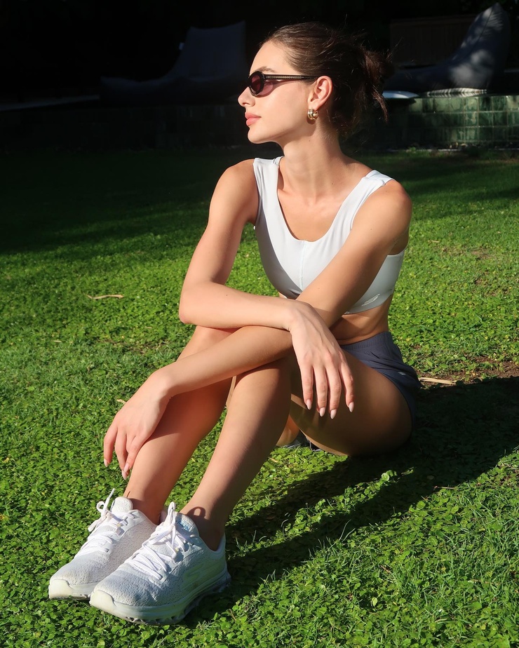 Yael Shelbia Yael Shelbia