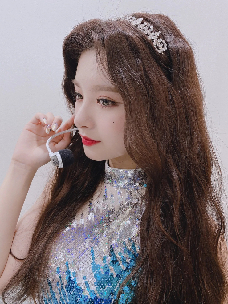 Yiren Wang