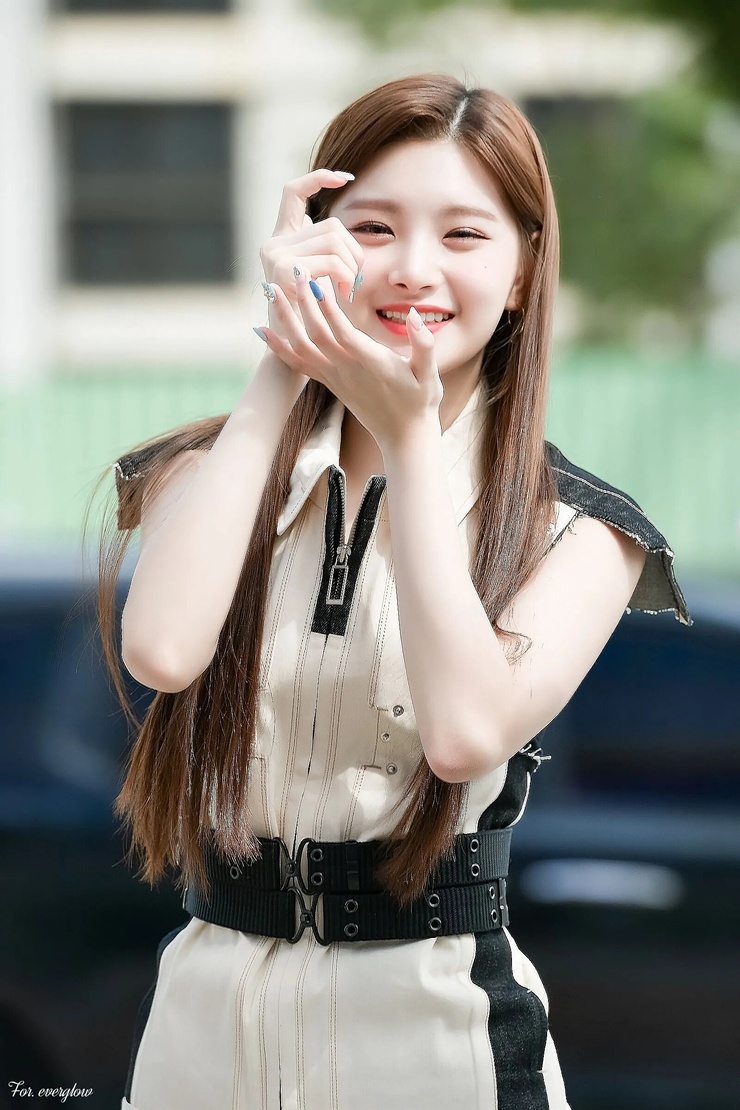 Yiren Wang