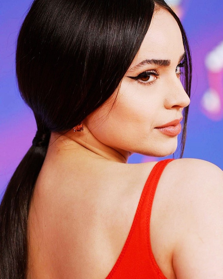 Sofia Carson