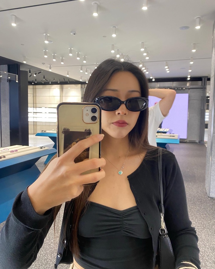 Irene Jeongg