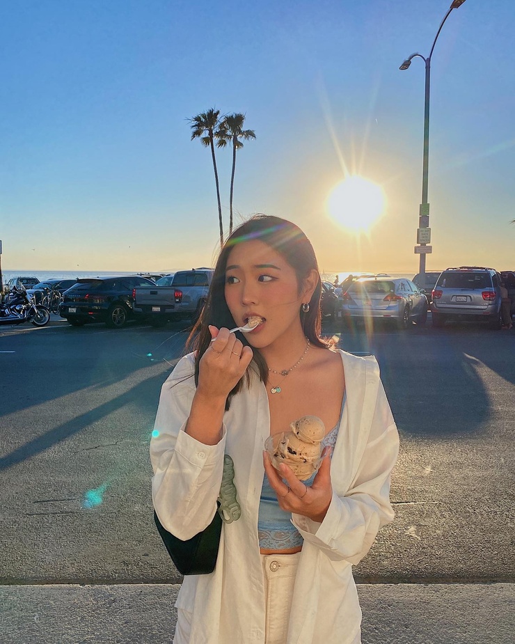 Irene Jeongg