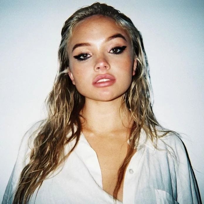 Natalie Alyn Lind Natalie Alyn Lind