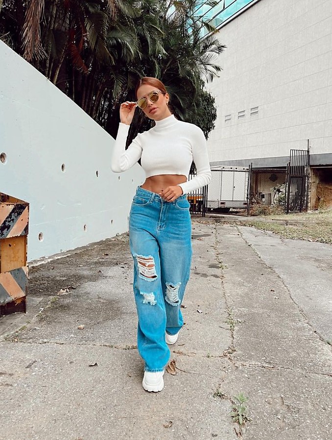 Mandi Meza