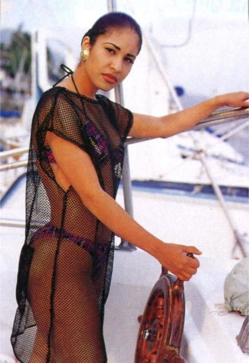 Selena Selena