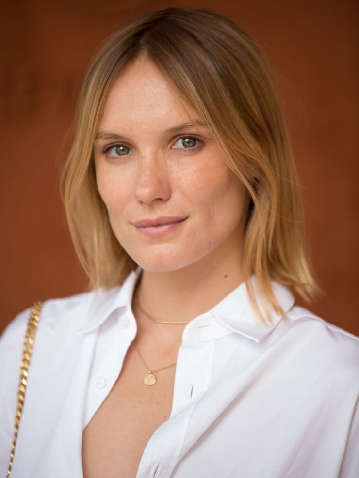 Ana Girardot