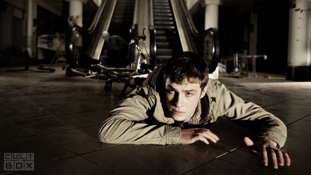 Iain De Caestecker