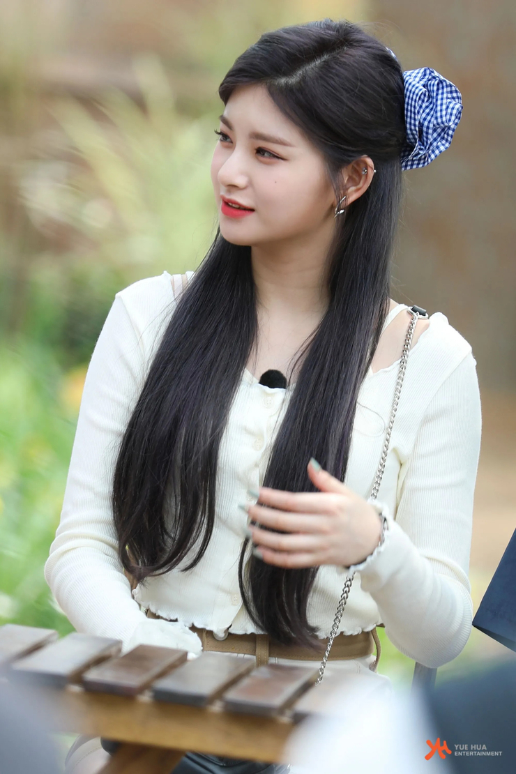 Yiren Wang