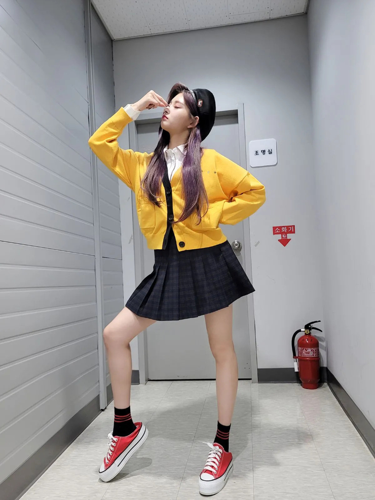 Yiren Wang