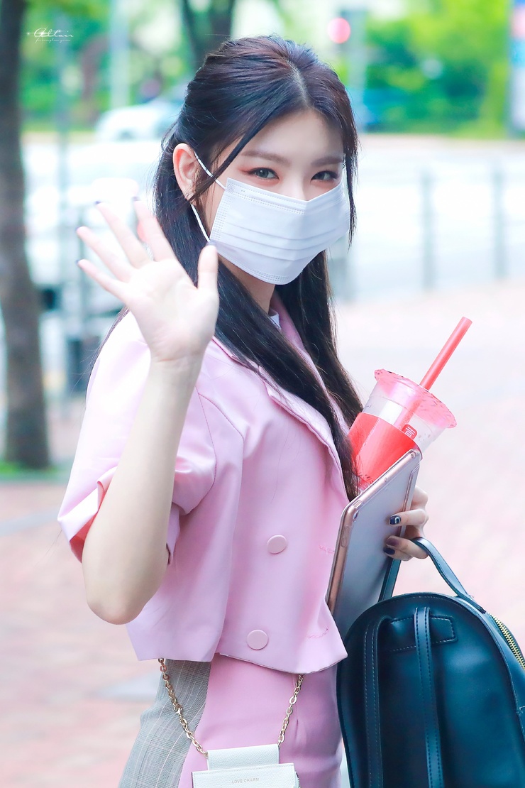 Yiren Wang