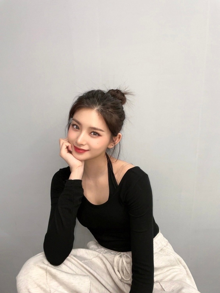Yiren Wang