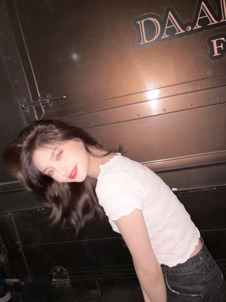 Yiren Wang