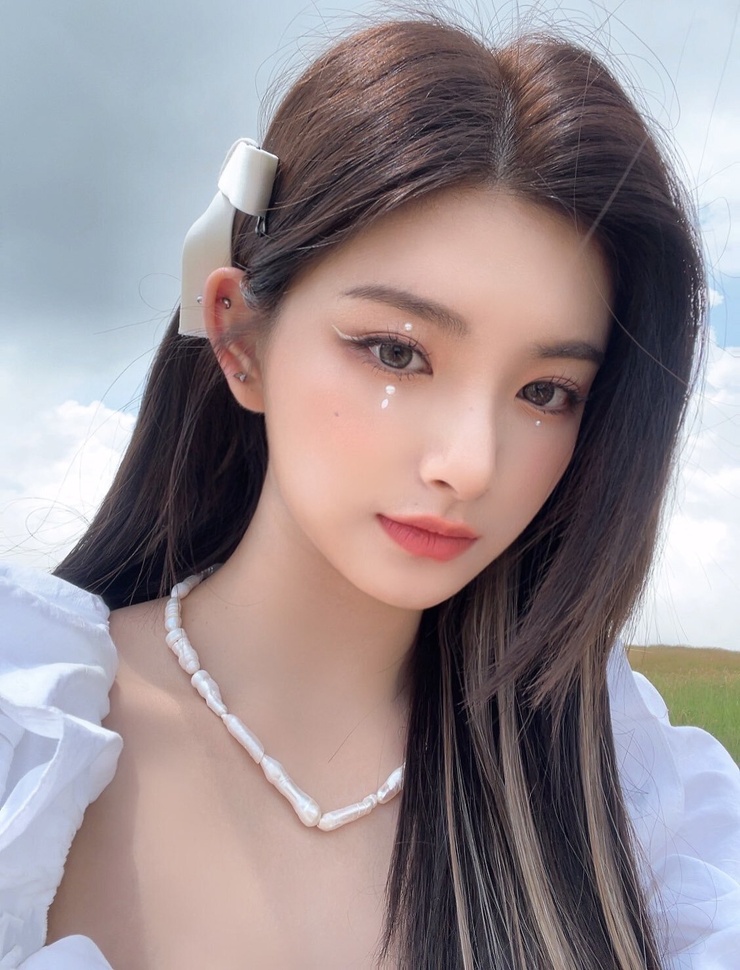 Yiren Wang