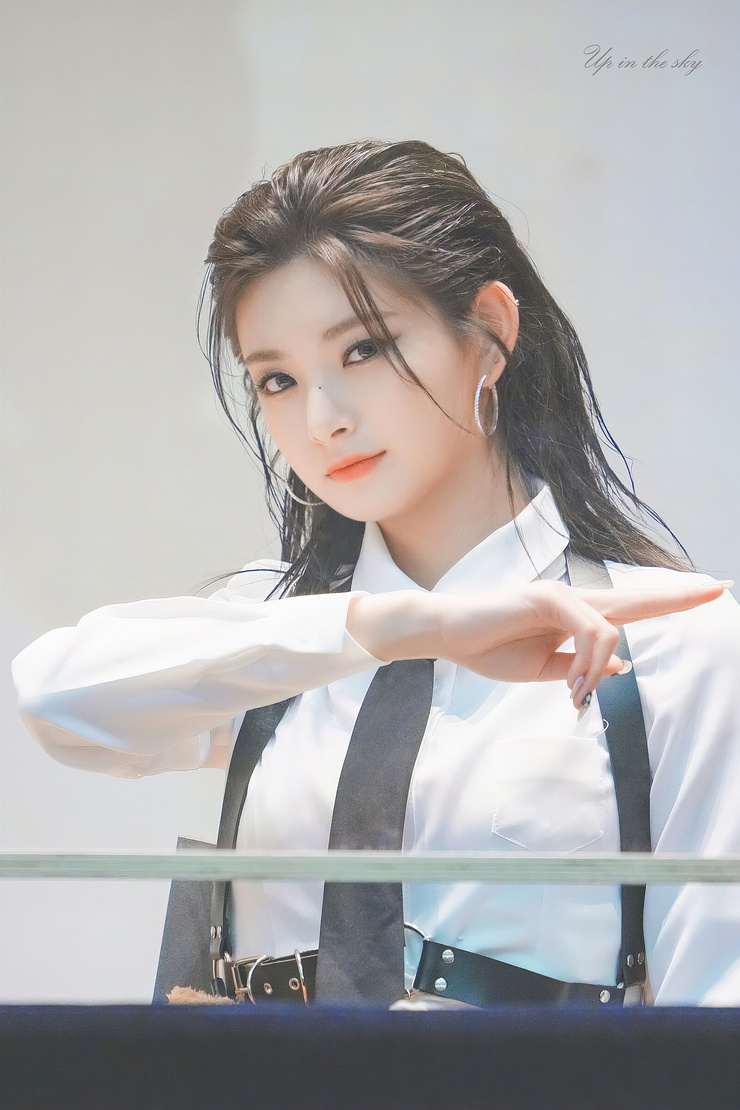 Yiren Wang