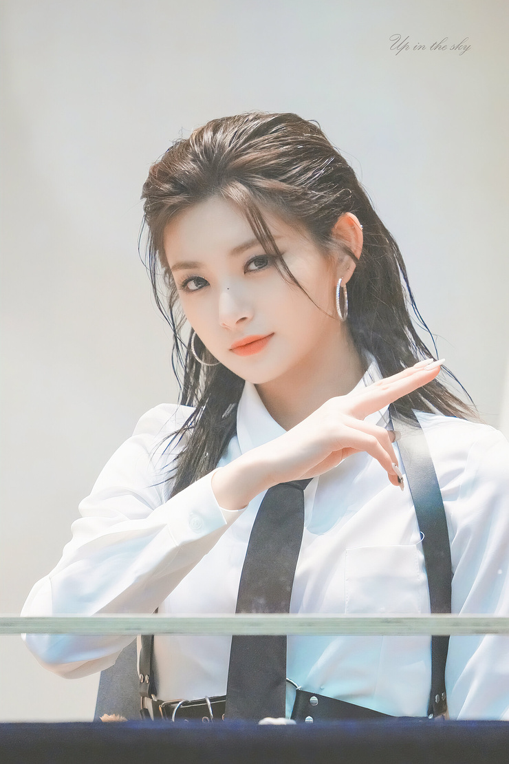 Yiren Wang