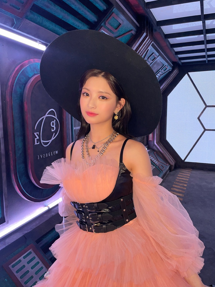Yiren Wang