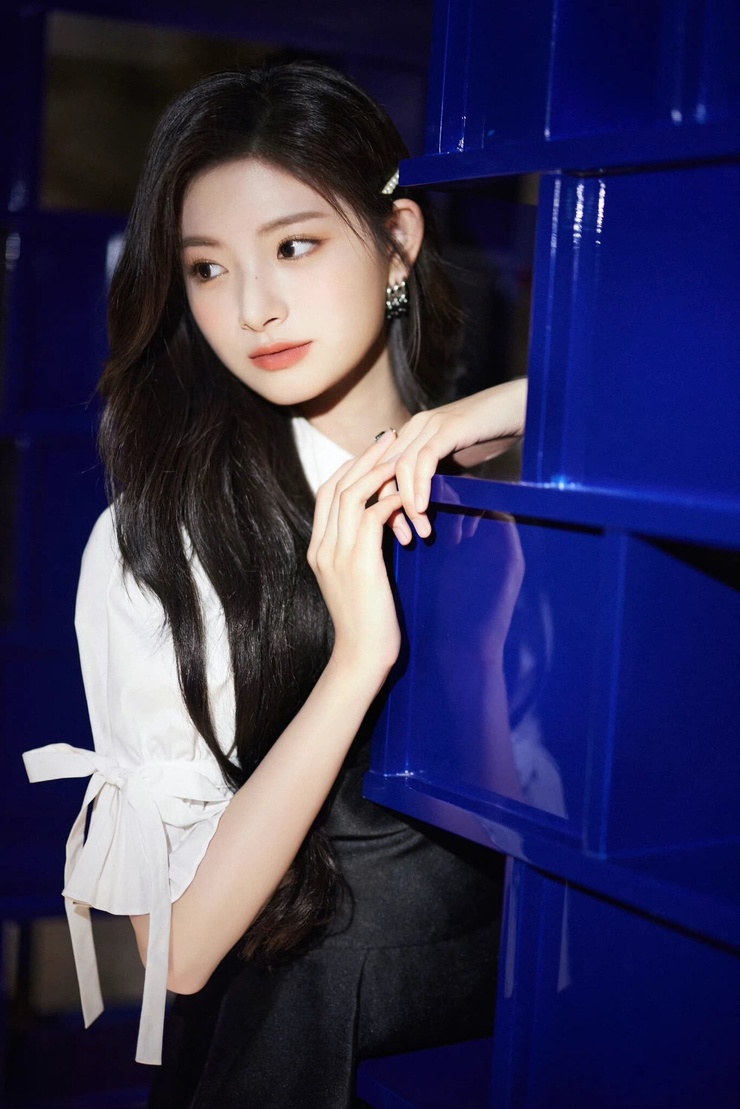 Yiren Wang