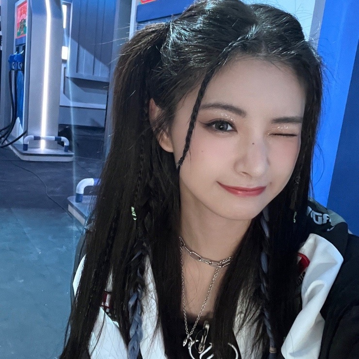 Yiren Wang