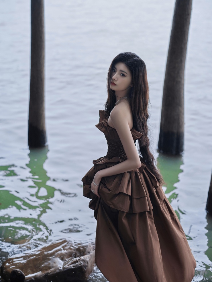 Yiren Wang