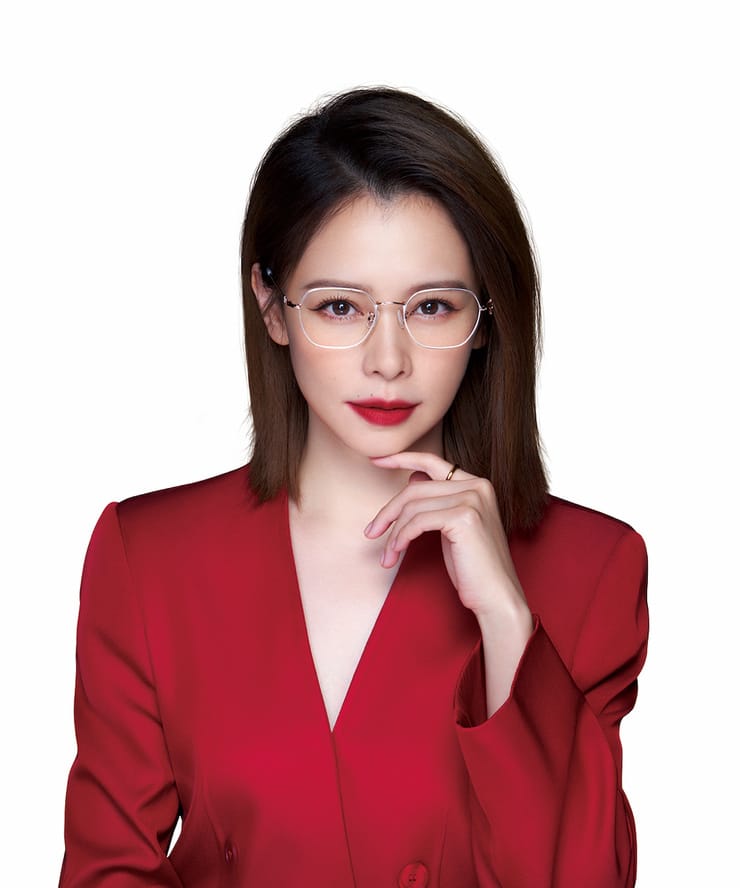 Vivian Hsu