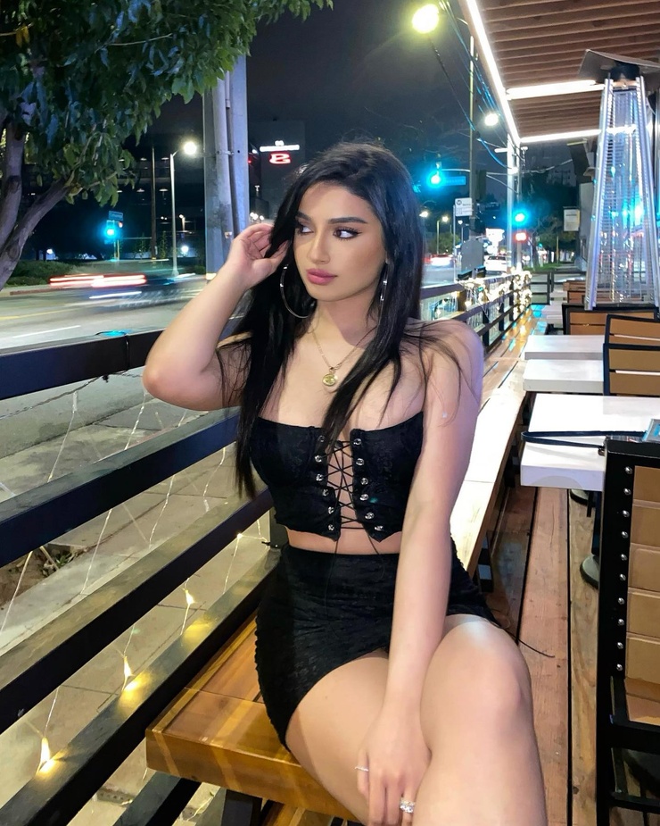 Alishba Sheikh