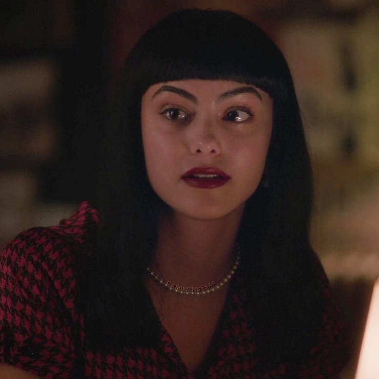 Picture of Camila Mendes