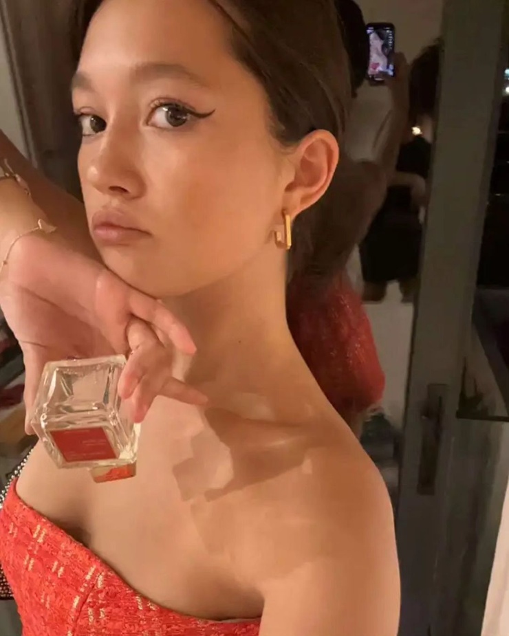Lily Chee Lily Chee