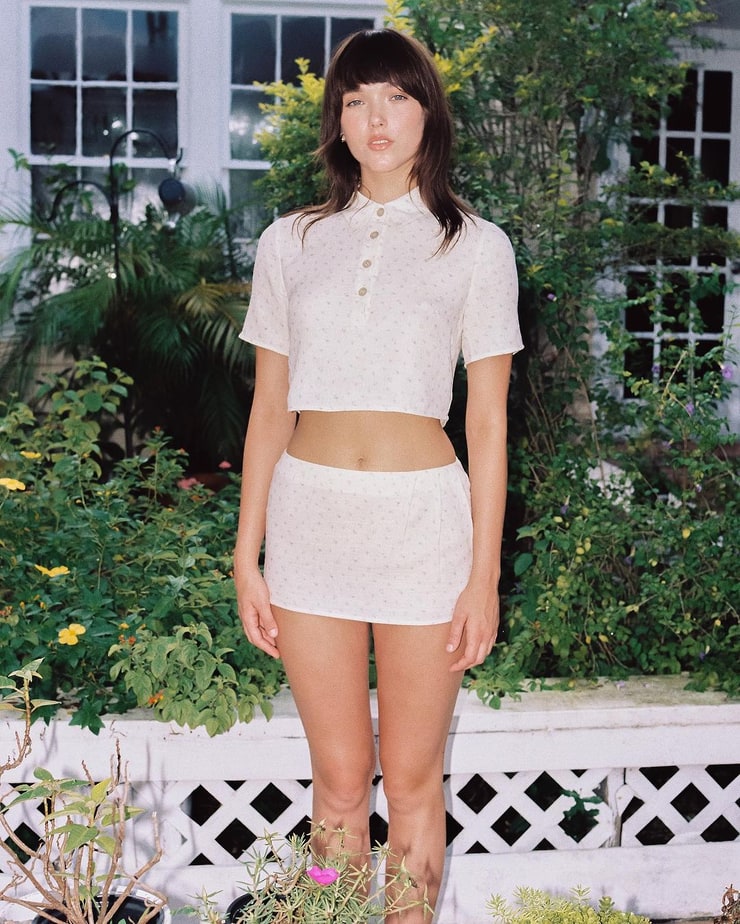 Bella Drew