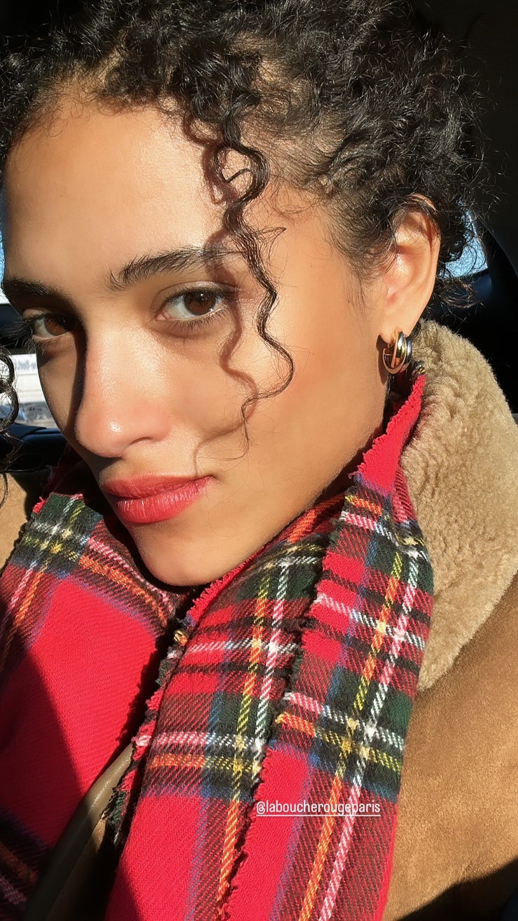 Melodie Vaxelaire Melodie Vaxelaire
