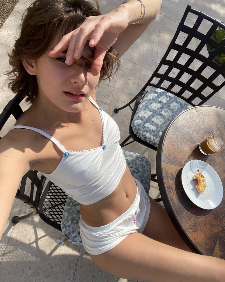 Bec Corosanite