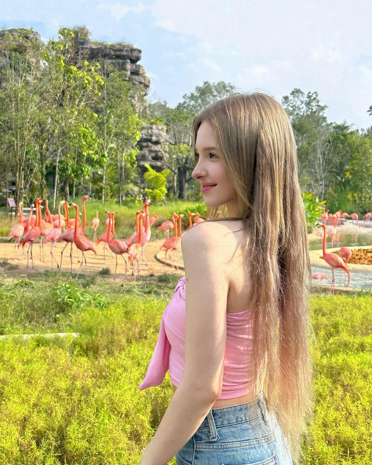 Elina Karimova Elina Karimova