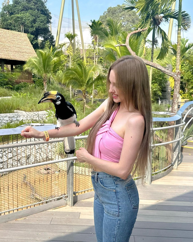 Elina Karimova Elina Karimova