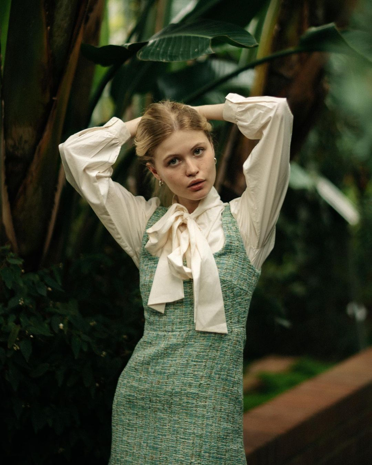 Picture of Luna (model)