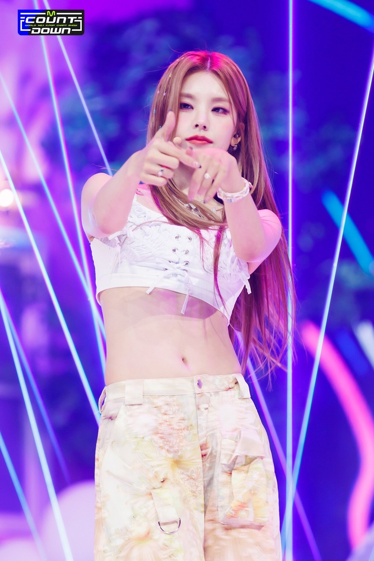 Hwang Yeji