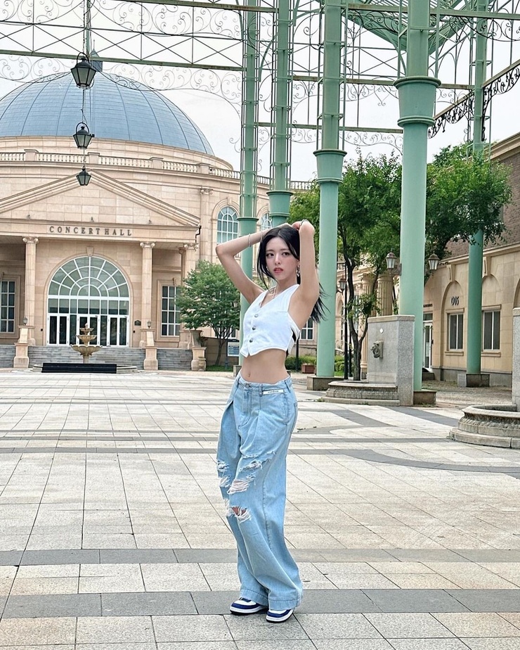 Shin Yuna
