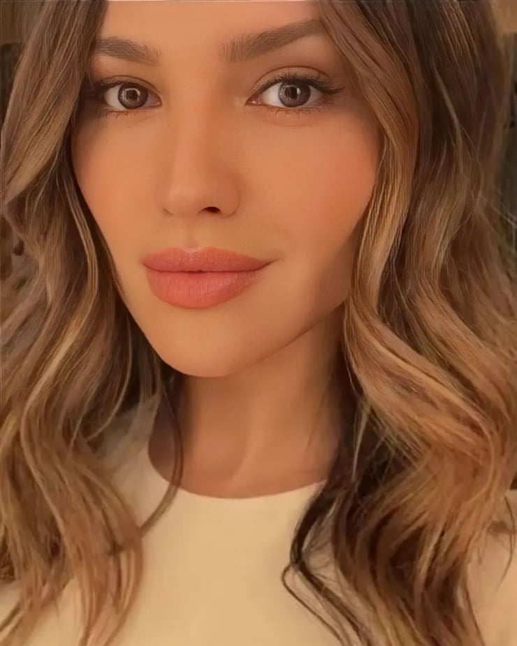 Eiza Gonzalez