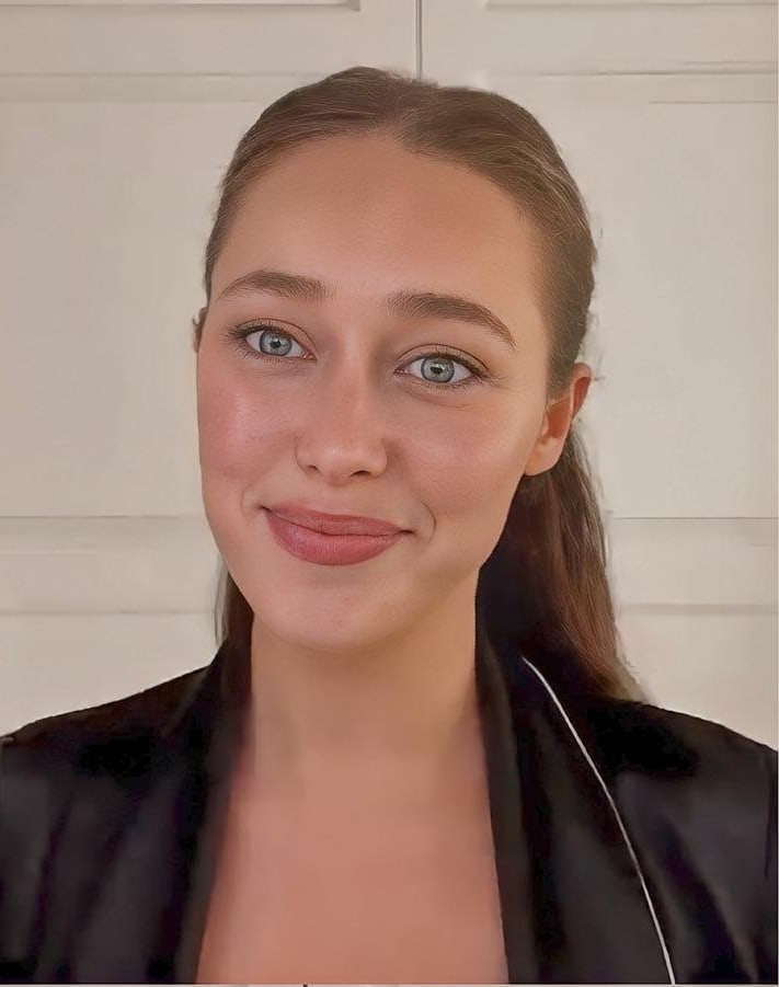 Picture Of Alycia Debnam Carey