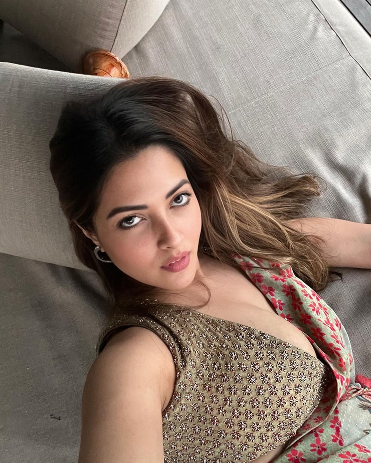 Picture Of Riya Sen