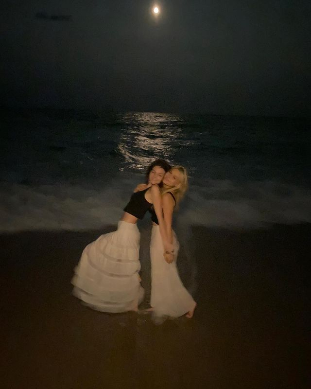 Alyvia Alyn Lind Alyvia Alyn Lind