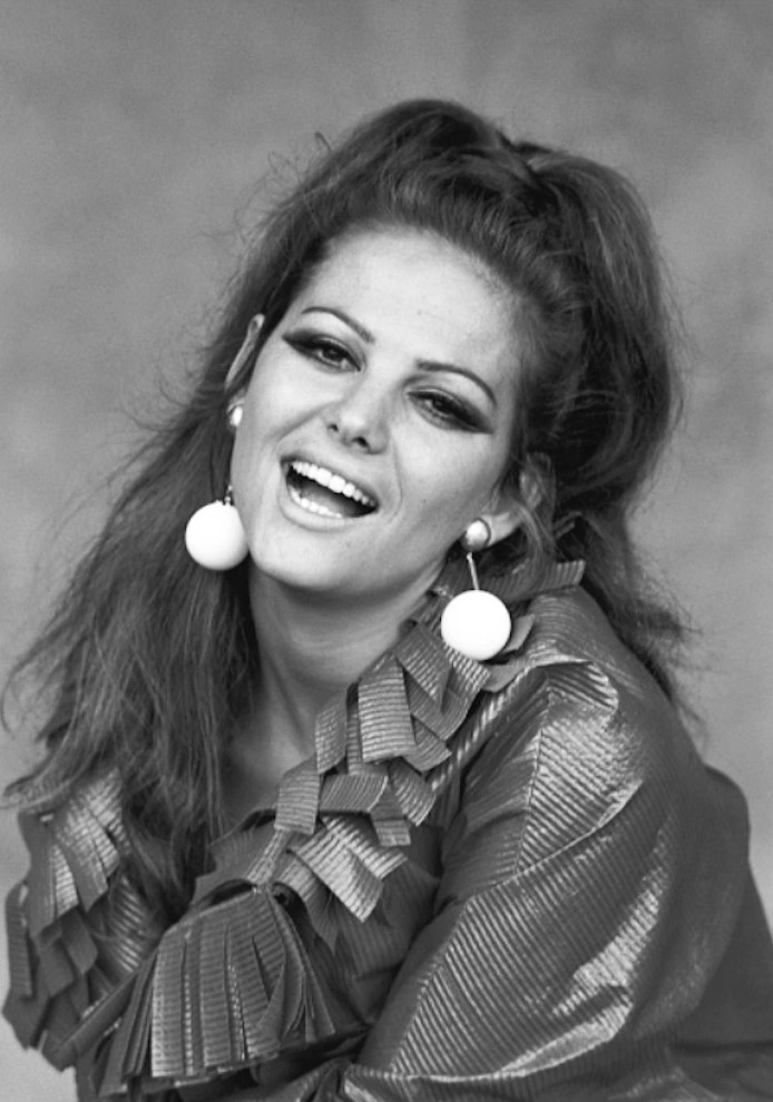 Claudia Cardinale picture