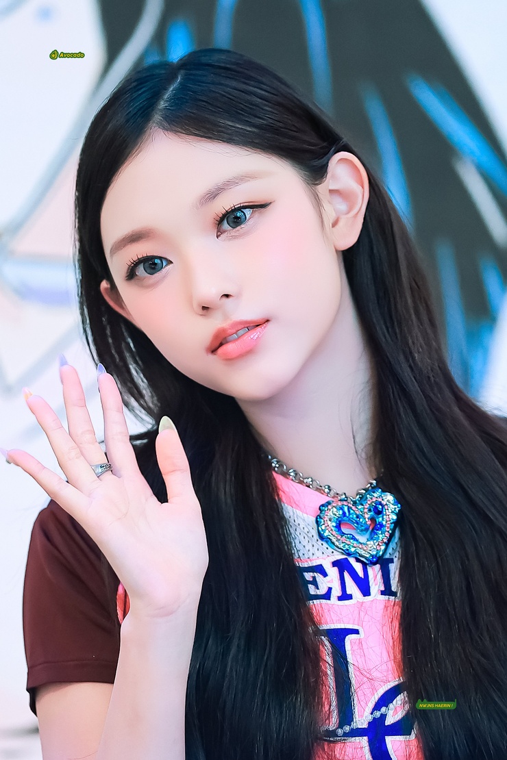 Hae-rin Kang