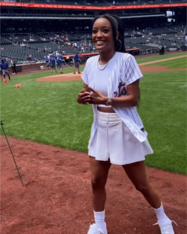 LaToya Tonodeo