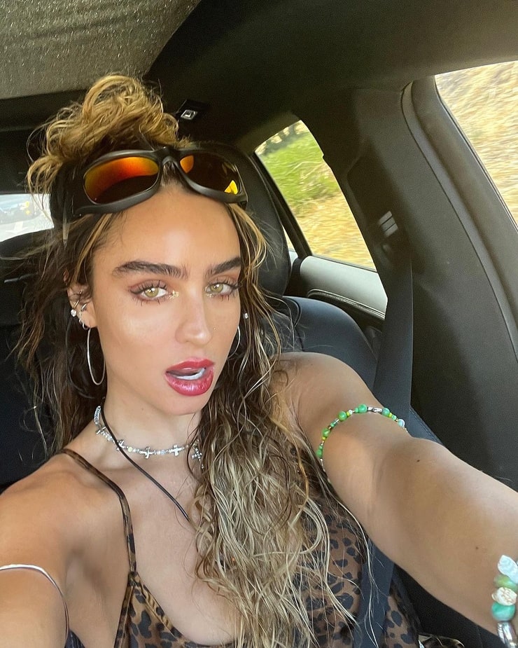 Sommer Ray