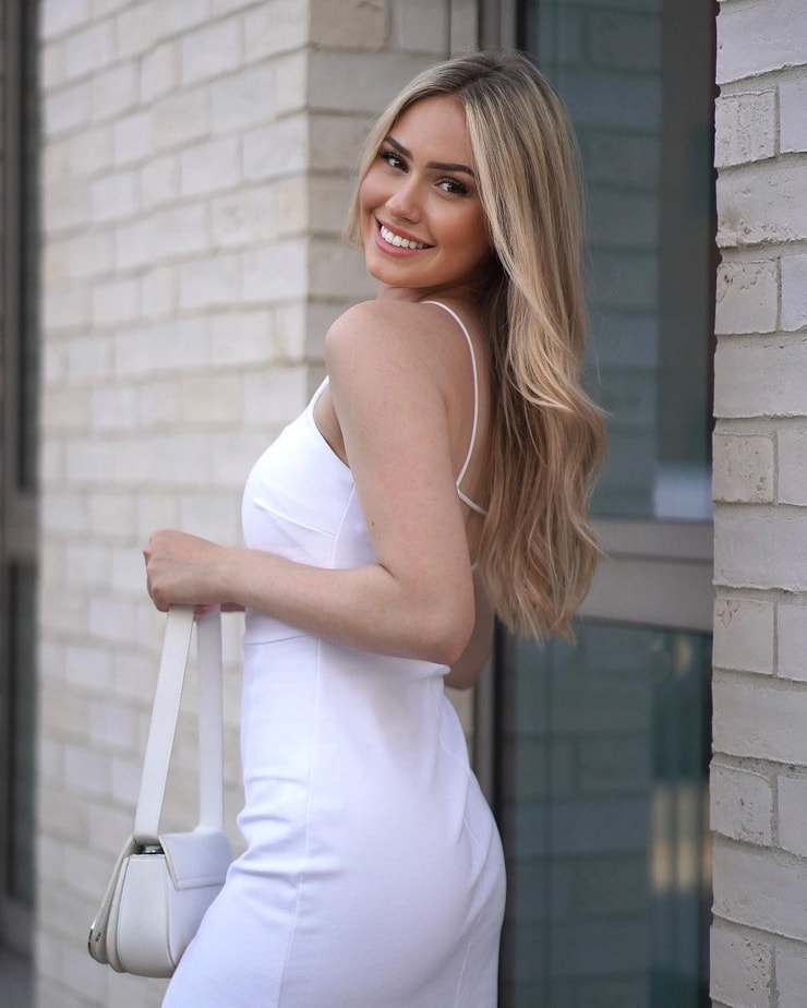 Alina Nitschke Alina Nitschke