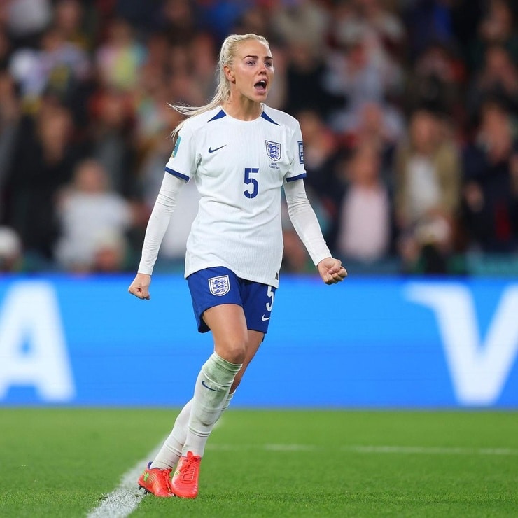 Picture of Alex Greenwood