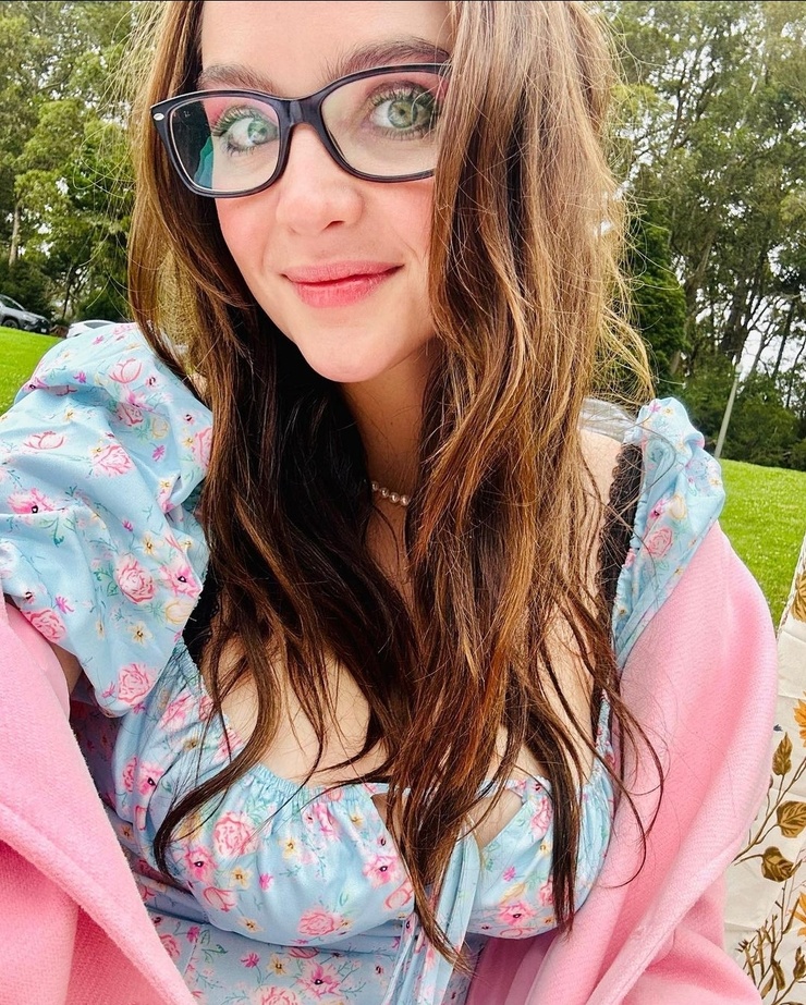 Stevie Lynn Jones Stevie Lynn Jones