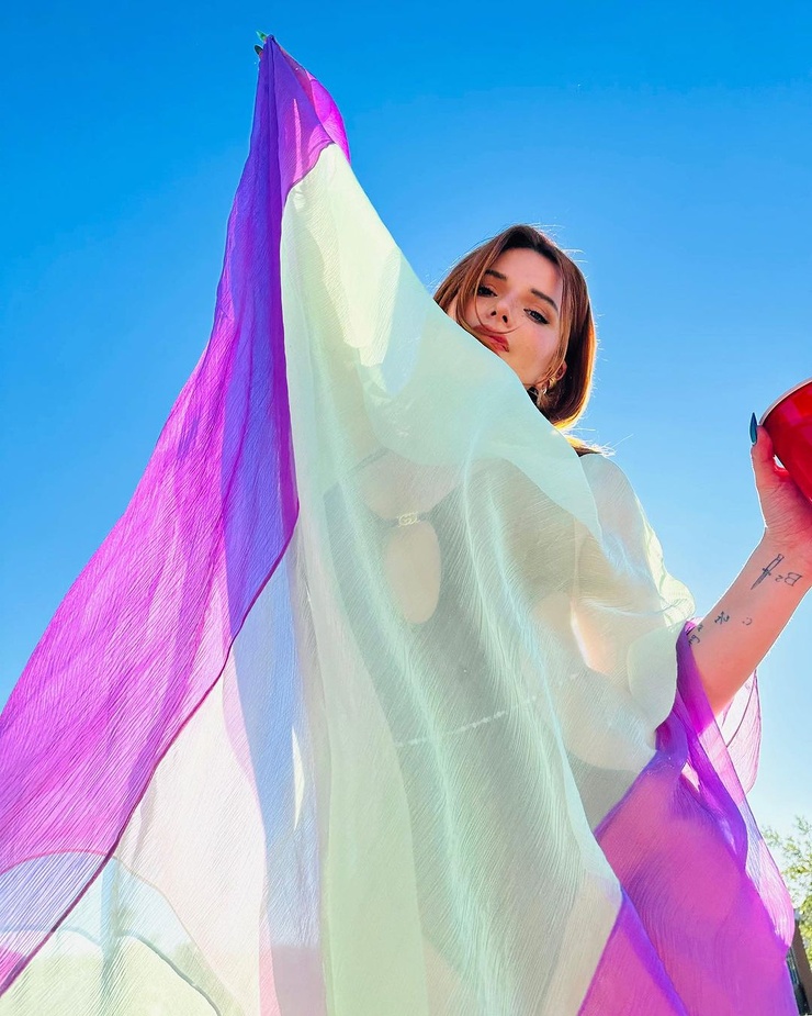 Bella Thorne Bella Thorne